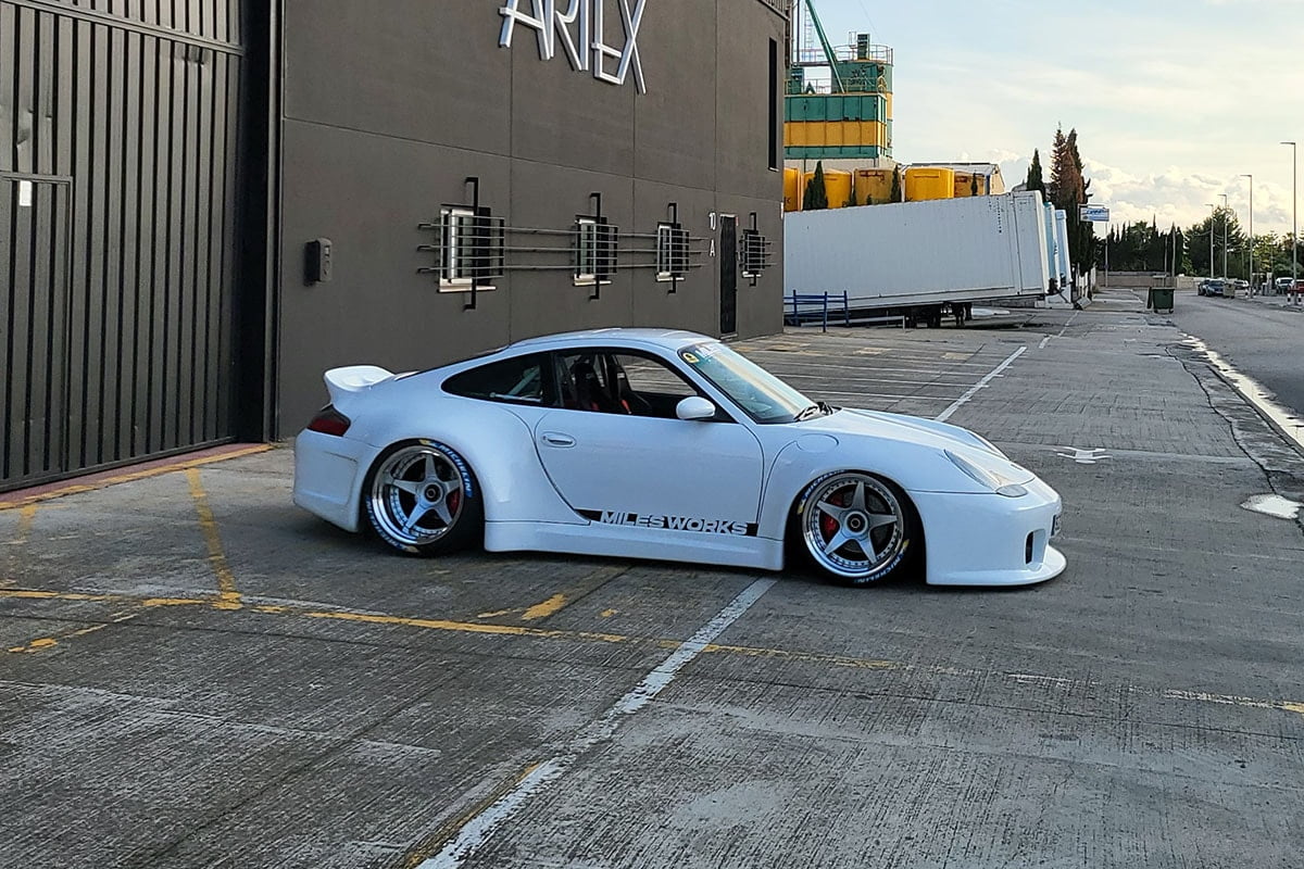 Carrera Ducktail